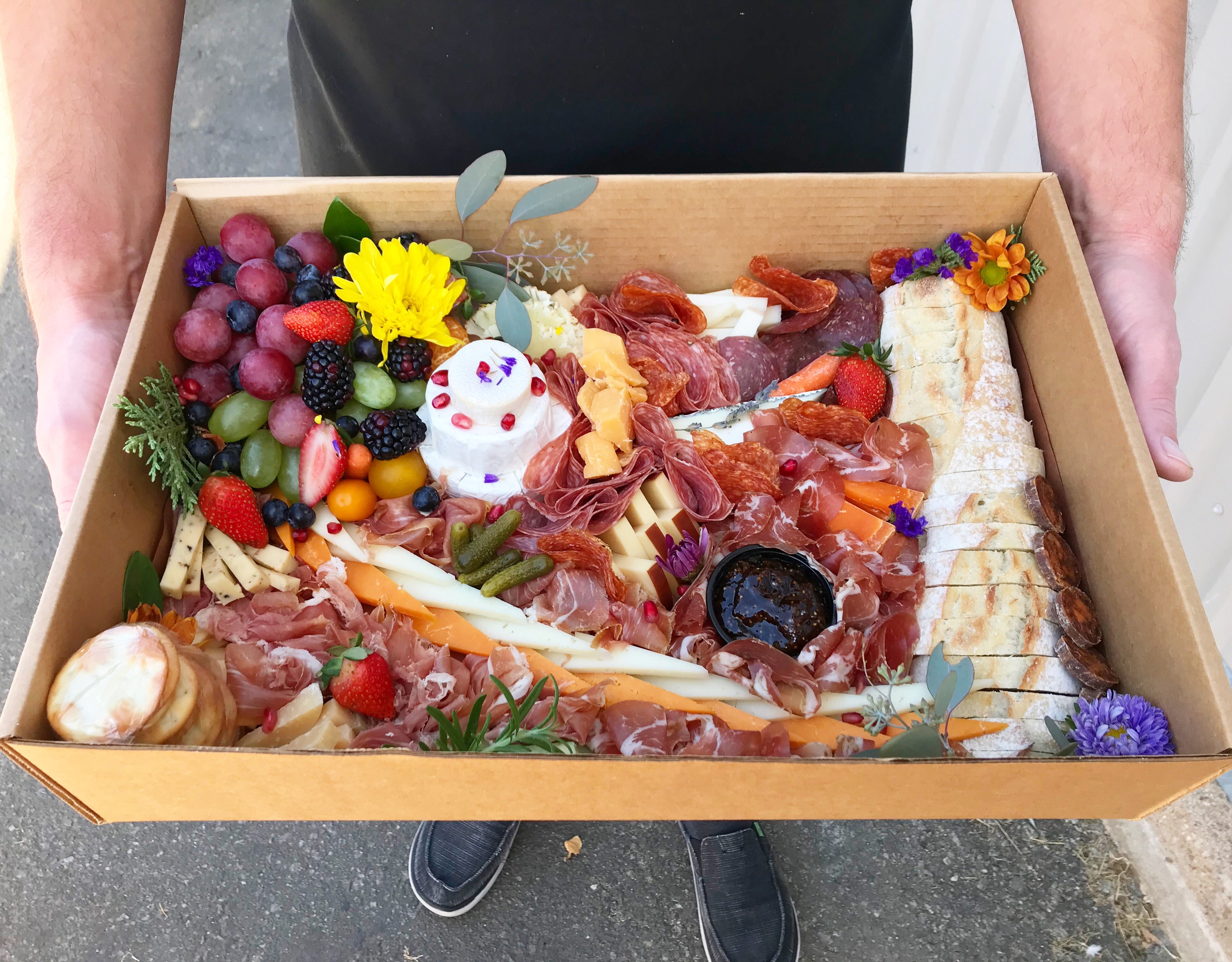 Medium Grazing Box - Curedandcultivated