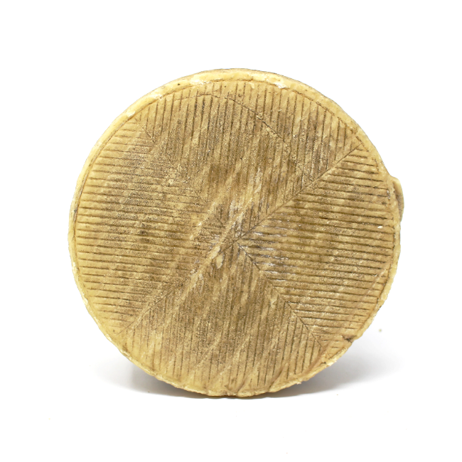 Mitica cheese La Dama Sagrada raw goat cheese - Curedandcultivated